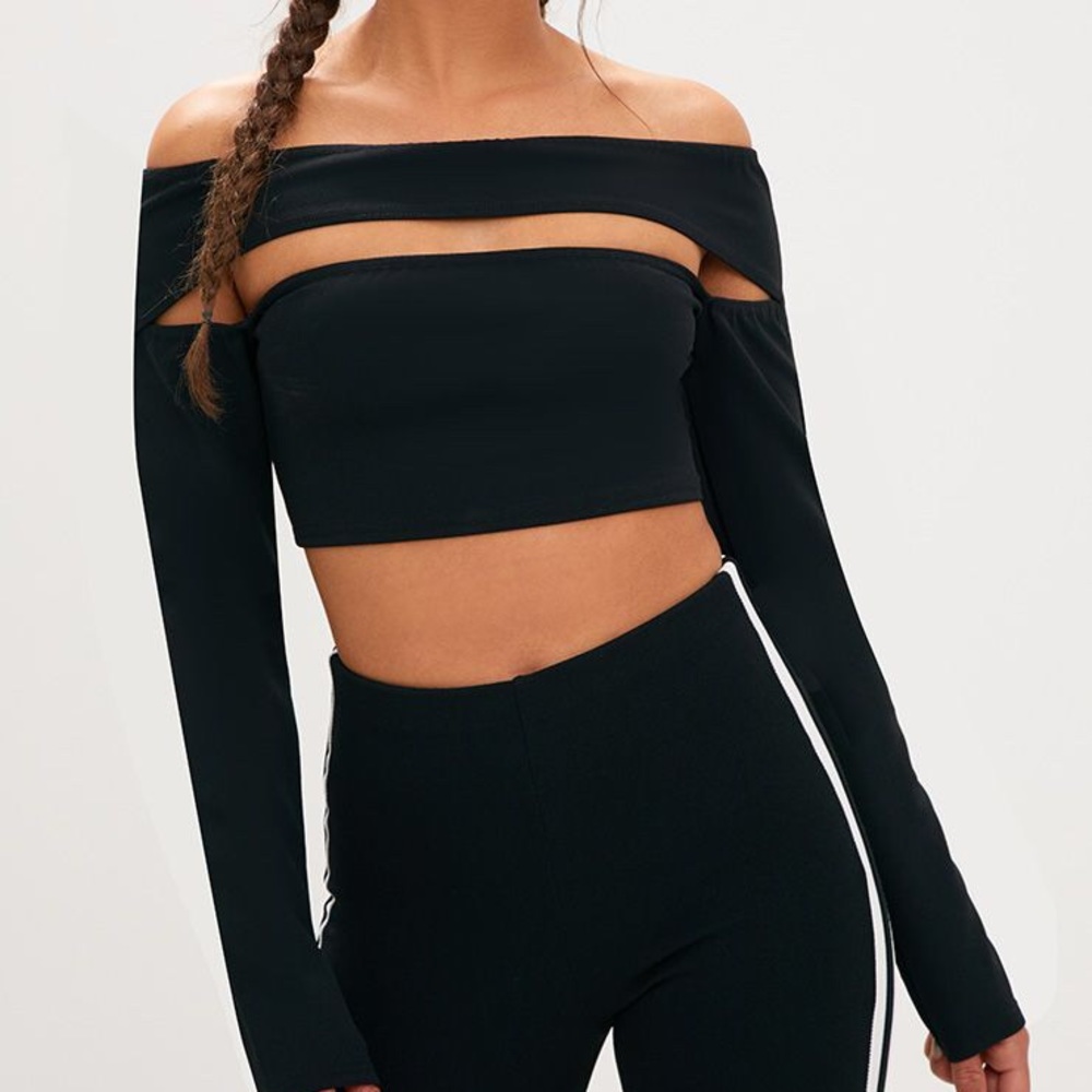 PrettyLittleThing Black Bardot Cut Out Longsleeve